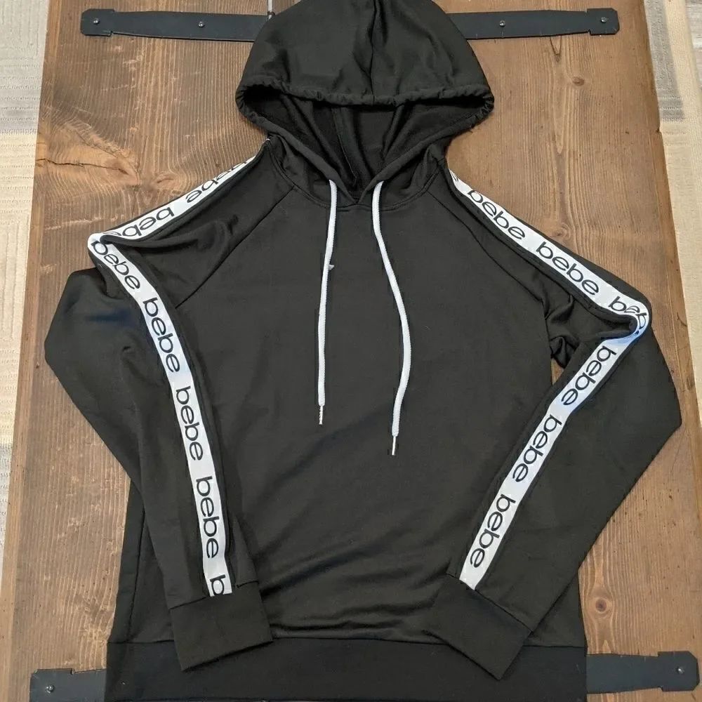 Bebe Sport Athletic Athleisure Hoodie medium